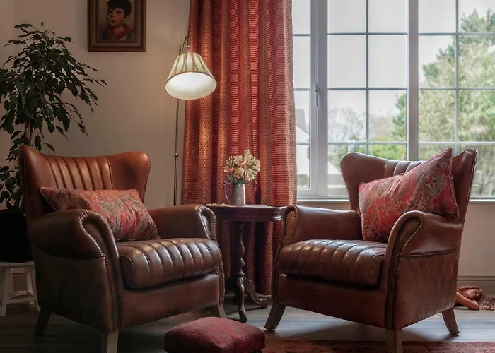 The Happy Pig Penzion Kenmare